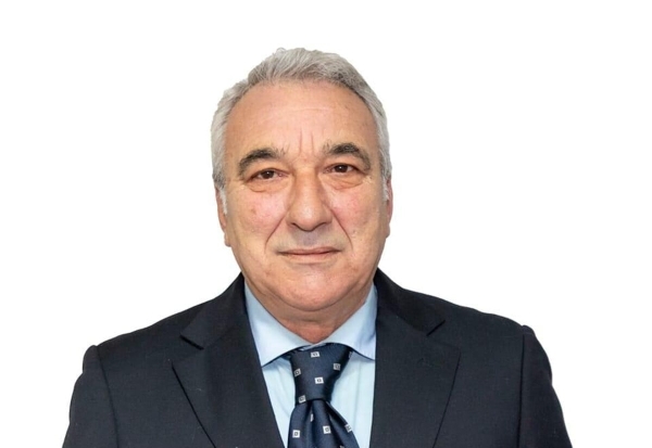 Storico esponente pentastellato di Catignano abbandona il M5s: "Dal sogno della democrazia diretta al declino"