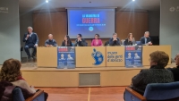 Pienone al Petruzzi all'evento M5s per sostenere Costantini e dire "no" alla "manovra di guerra" del governo