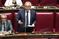 Il ministro Salvini fa il punto sui cantieri della A14. Sottanelli (Azione): "Difende l'indifendibile, sono ancora lì"