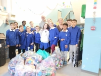 Quasi 2 tonnellate di materiali raccolti dagli studenti di Montesilvano con "Riciclosa": il Delfico guida la classifica