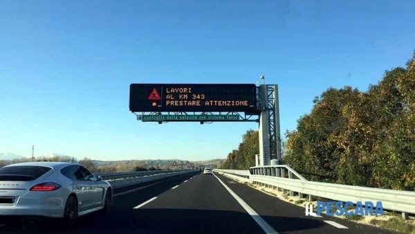 Aspi pensa a una "corsia jolly" in A14 per ridurre le code causate dai cantieri: in Regione l'incontro coi sindaci