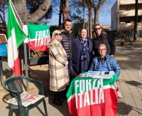 A Spoltore la campagna di tesseramento di Forza Italia