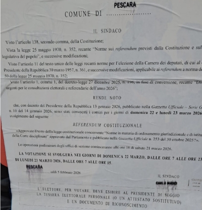 La denuncia di Blasioli (Pd): "A Pescara manifesti istituzionali sul referendum errati, vanno subito sostituiti"
