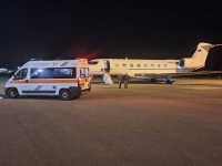 Uomo in pericolo di vita trasferito da Pescara all'ospedale San Matteo di Pavia grazie a un volo dell'Aeronautica [FOTO]