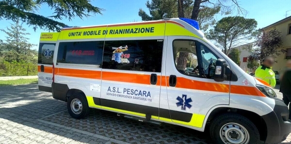 La mano gli resta sotto al giunto del trattore e perde tre dita, incidente agricolo a Spoltore