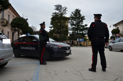 A Cepagatti ritirate 105 patenti grazie ai controlli dei carabinieri nel 2025, molte per guida sotto effetto di alcol e stupefacenti