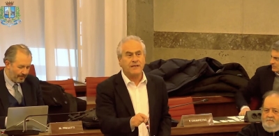 Il "J'accuse" di Costantini: "Masci non è più sindaco, non permetterò che il Comune diventi il suo comitato elettorale"