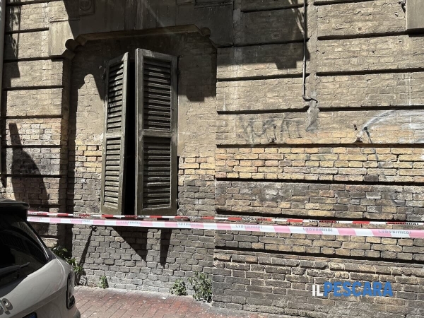 Trovato morto in un rudere di via Ravenna: si pensa sia Damien, senzatetto molto conosciuto in città