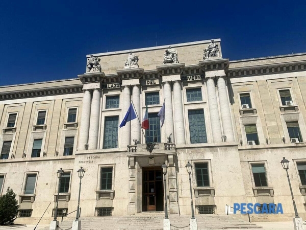 Vertice in prefettura, al centro l'emergenza sicurezza in città e i controlli nei locali