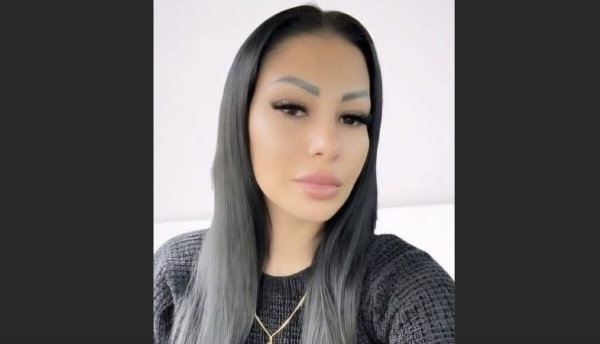 Nella chiesa ortodossa di Pescara l'ultimo saluto alla giovane mamma morta in un incidente sulla A25