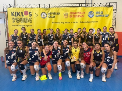 Pescara sul tetto d’Italia: primo e secondo posto Under 14 all’Hppyfania Volley di Rimini