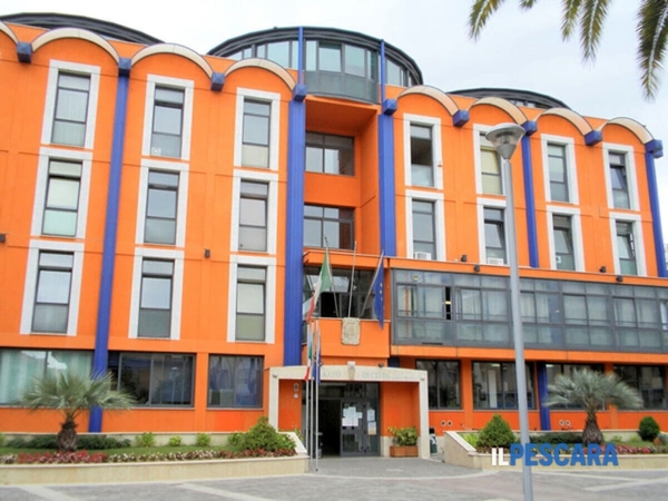 Decisa la chiusura delle scuole a Montesilvano per l'allerta meteo diramata