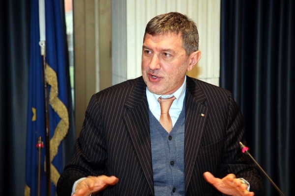 Sulla ripartizione dei fondi della sanità nessun accordo, Marsilio: &quot;Ignorato lo spopolamento delle aree interne&quot;